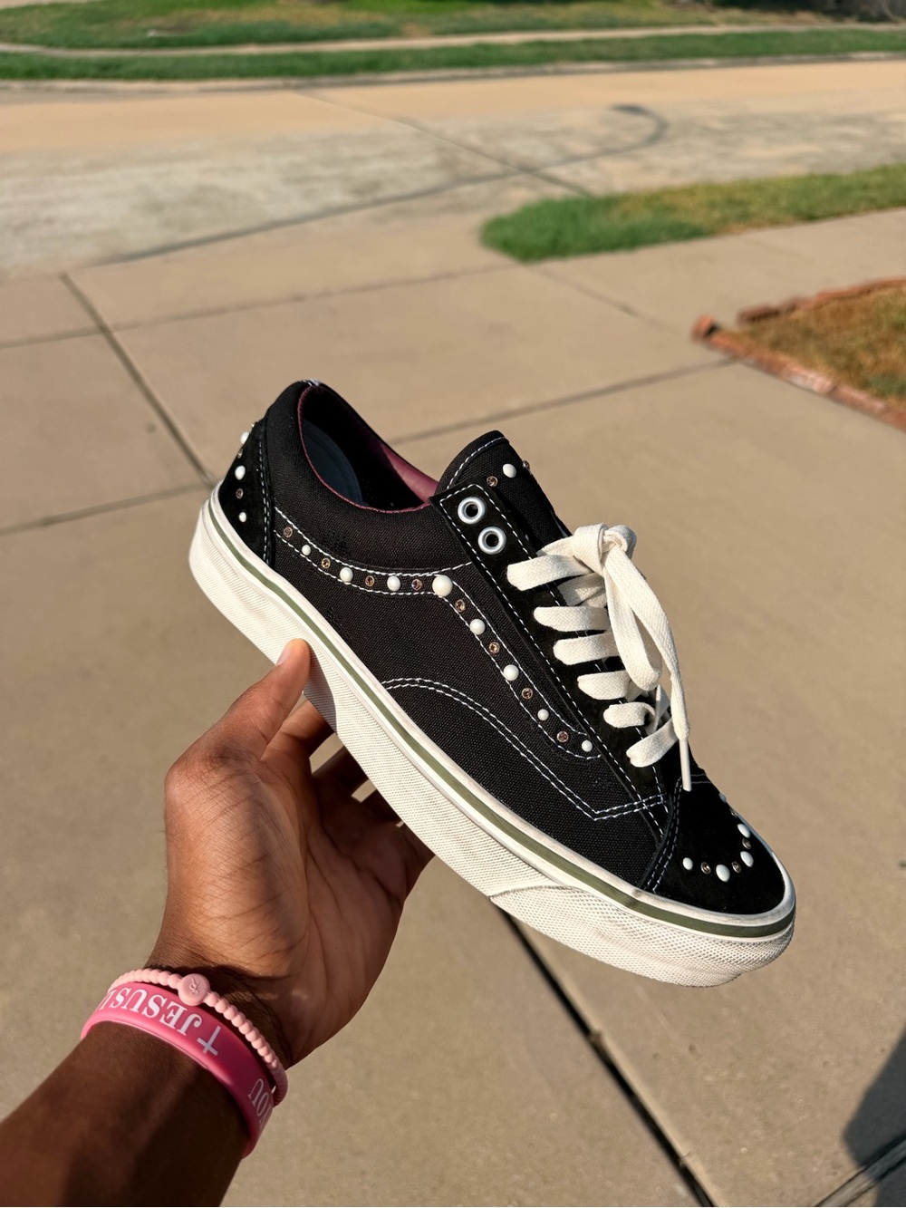 * BRAND NEW * Vans LX Old Skool 36’ Size 10 Mens